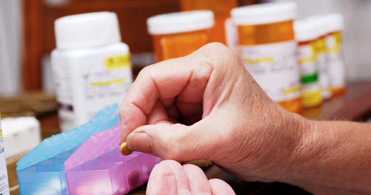 5 Best Medication Tracking Devices SafeWise