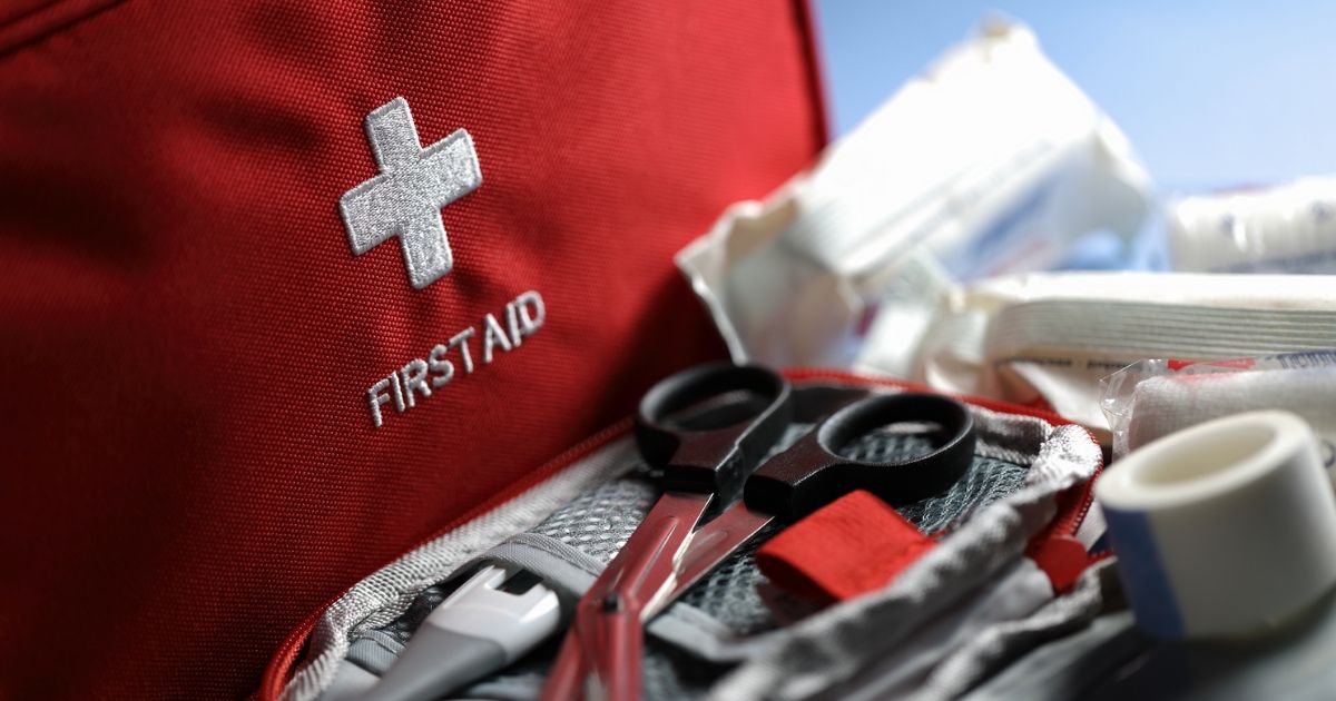 What's the best box/container for a DIY medical/first aid kit? : r