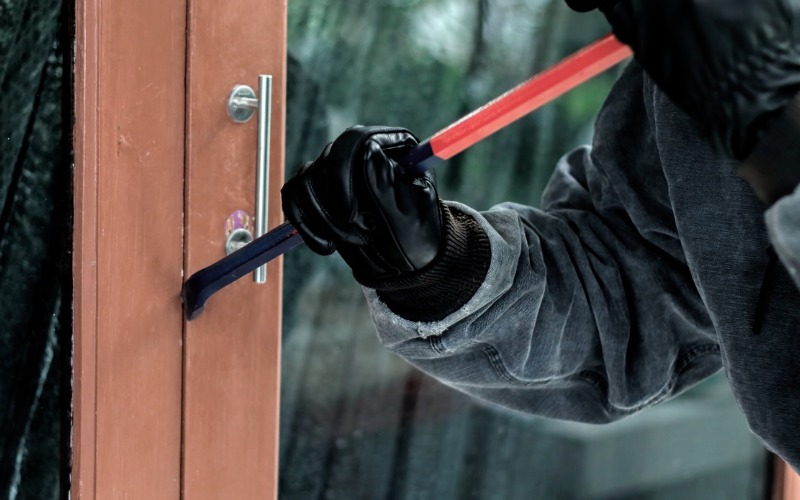 How to secure a garage door against forced entry attempts?