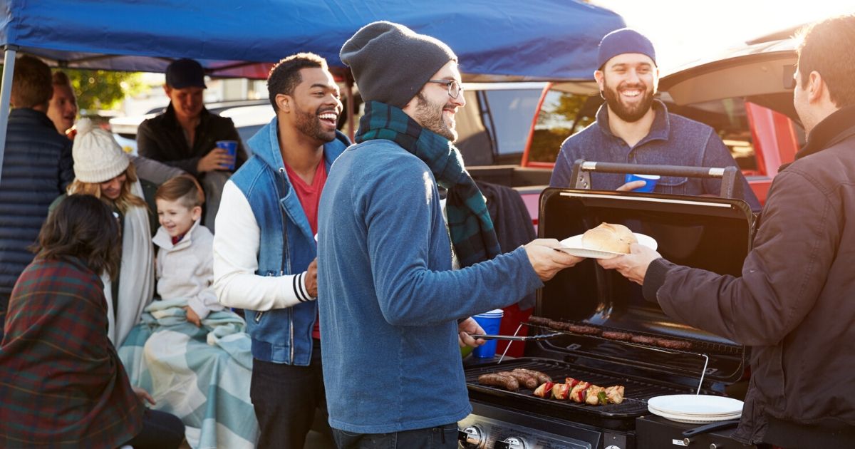 7 Safety Tips for a Terrific Tailgating Experience SafeWise
