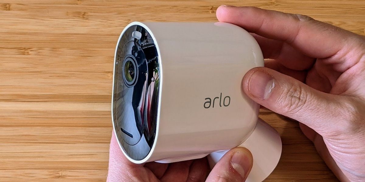 alarm hvordan man bruger ovn How to Set Up Arlo Security Cameras | SafeWise