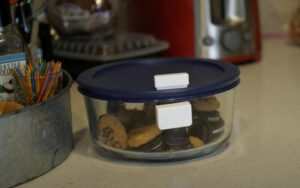 contact sensor on cookie jar