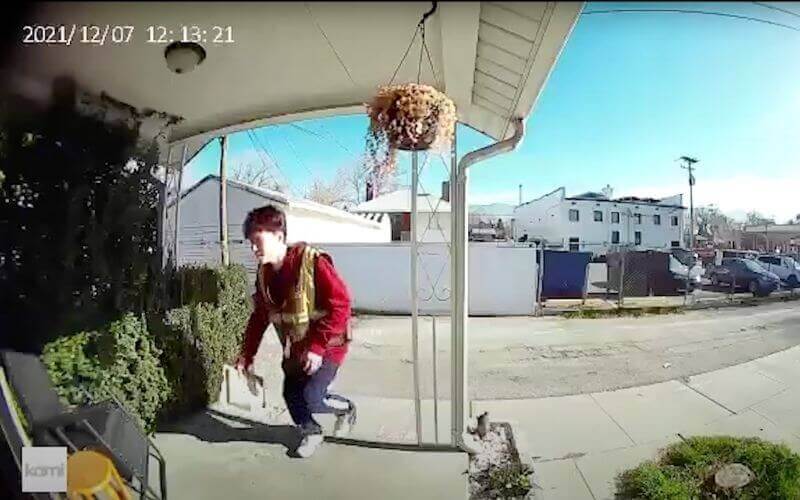Kami Doorbell footage delivery person dropping off package