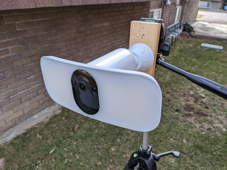 Arlo Pro 3 Floodlight Camera on tripod outdoors 3
