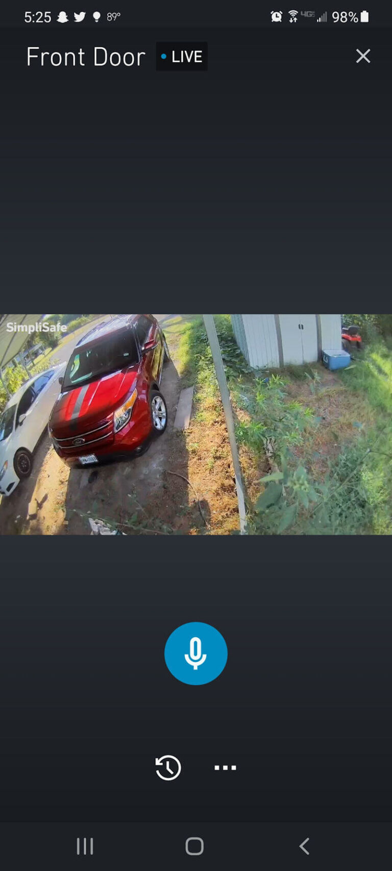 Footage from the SimpliSafe Outdoor Camera is clear and vivid during the day.