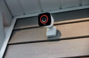 Vivint Outdoor Camera on home