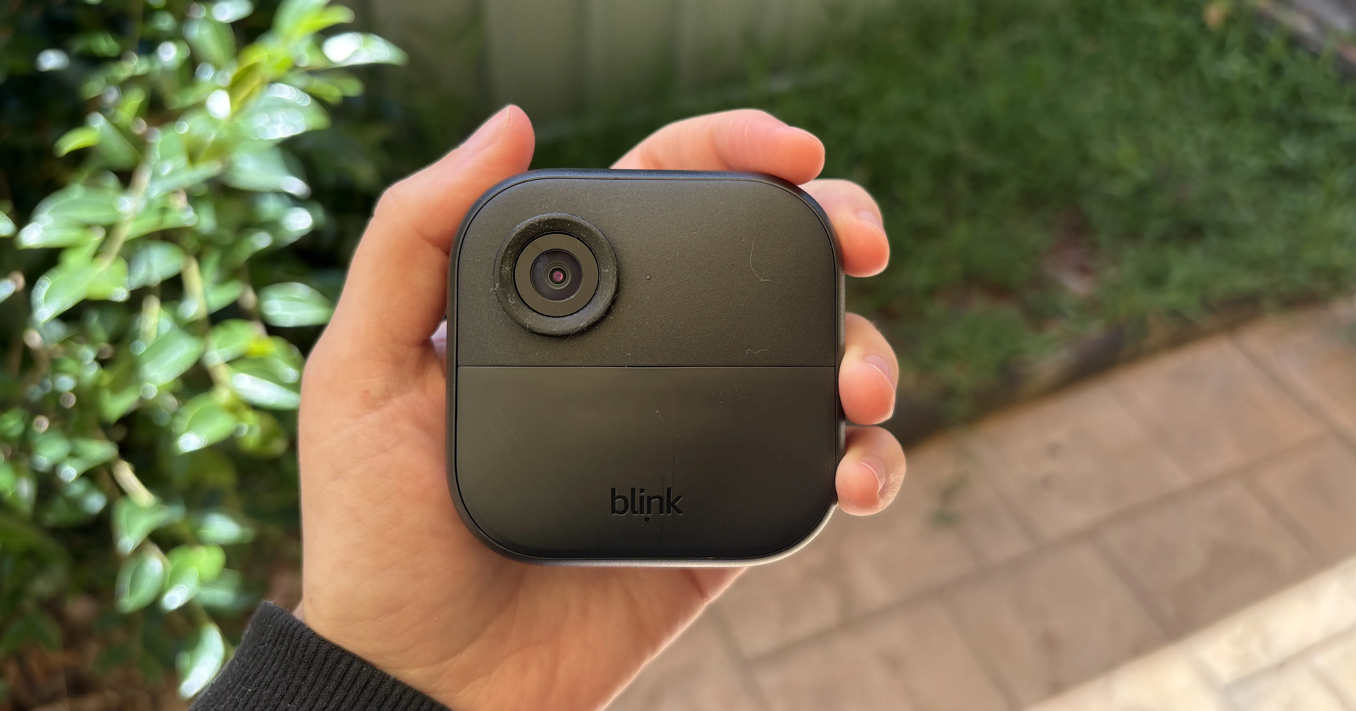 Blink Outdoor 4 security camera review Australia: Small but mighty |  SafeWise