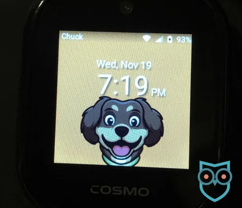 A brown and tan dog on a gold background is one wallpaper option on the COSMO JrTrack 5