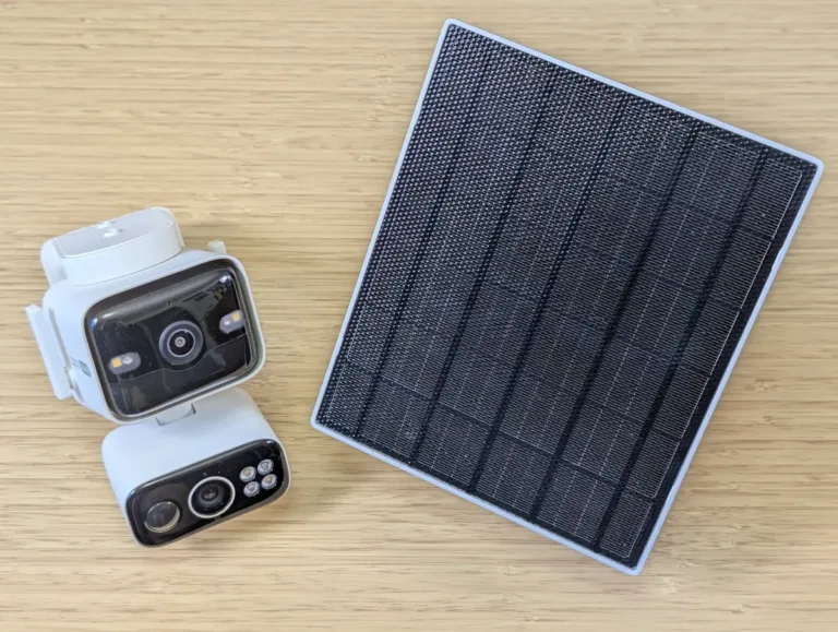Tapo C675D and solar panel on desk